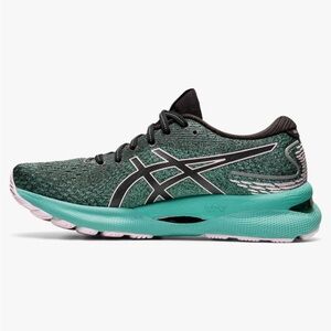 ASICS Women's Gel-Nimbus 24 Running Shoes